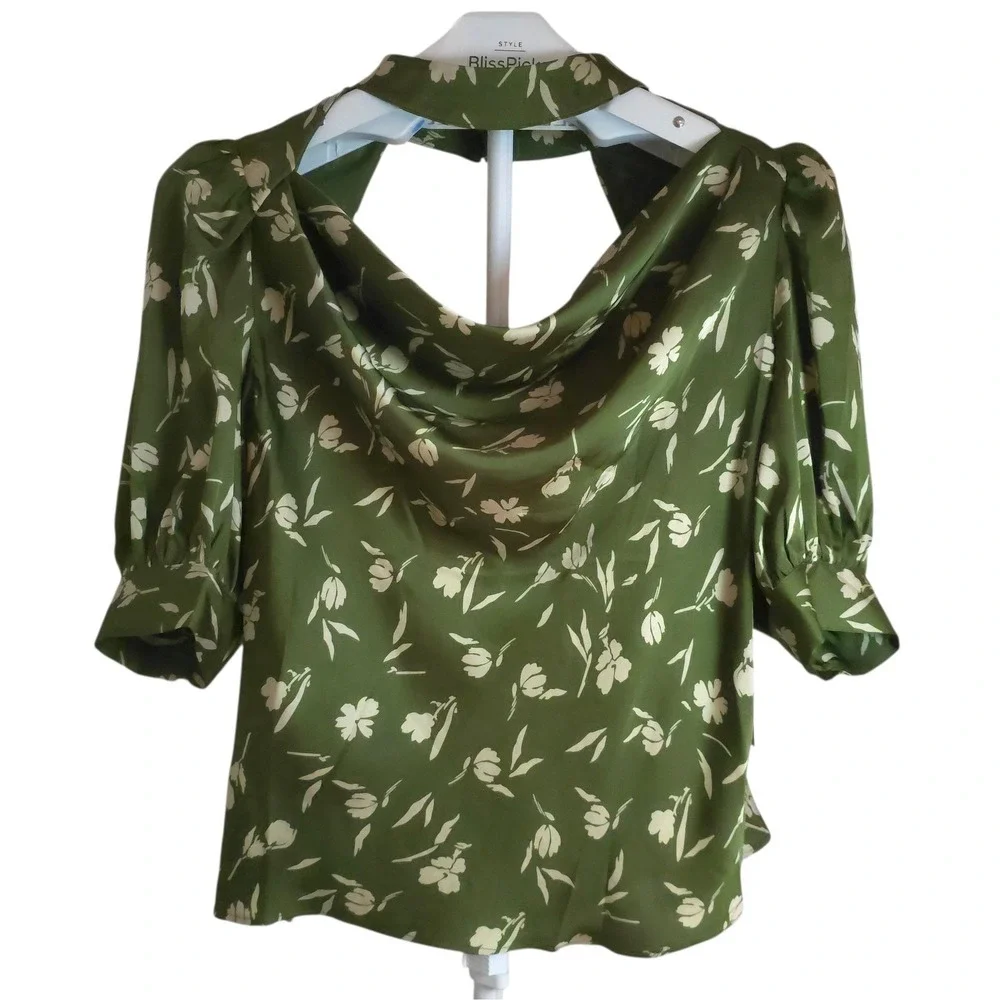 ASTR The Label Floral Open Back Blouse Women Puff Sleeve‎ Olive Dressy